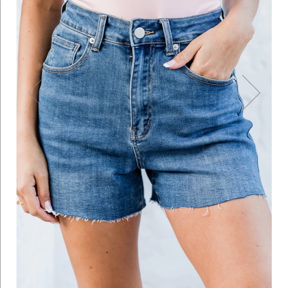 Pink Lily Sunset Nights Shorts